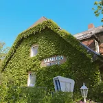 ホテル Mimosa House 3*